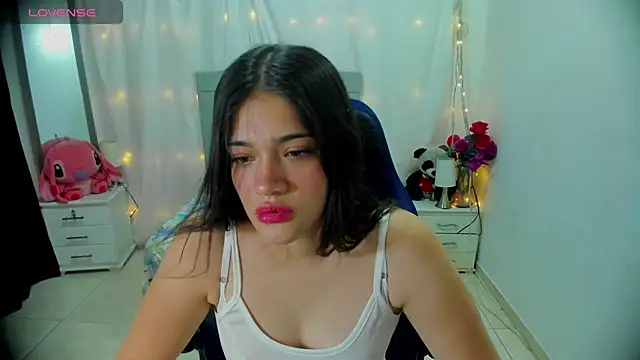 Alison girl20 online show from January 20, 2025, 8:18 pm