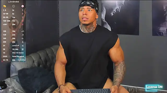Snapshot of bradley_smith chatting on June 28, 2026, 1:33 am bradley smith online show from June 28, 2026, 1:33 am