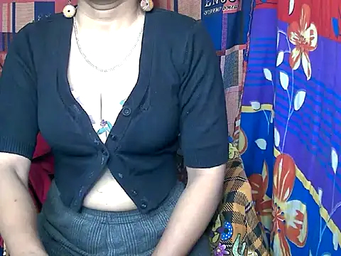 Jasmine-5 online show from December 4, 2024, 9:35 pm