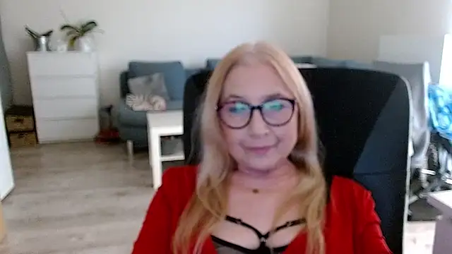 sofia xkiss online show from December 13, 2024, 11:02 am