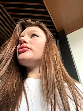 justmila online show from December 6, 2024, 10:38 am