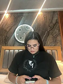 BellaPeers  online show from March 6, 2026, 11:28 am