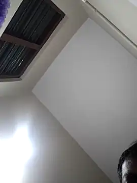 Snapshot of Mrveda66 chatting on December 20, 2025, 6:15 pm Mrveda66 online show from December 20, 2025, 6:15 pm