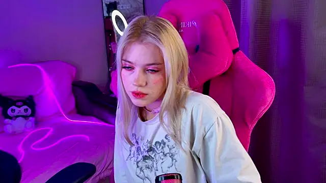 Shawty Blonde online show from February 15, 2025, 1:21 am