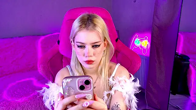 Shawty Blonde online show from March 3, 2025, 12:15 am