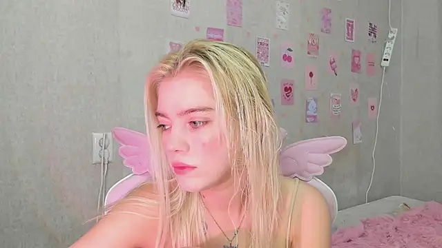 Shawty Blonde online show from September 12, 2025, 6:30 pm