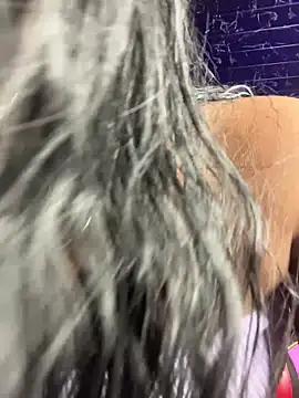 Thyana LS online show from January 16, 2026, 1:26 pm