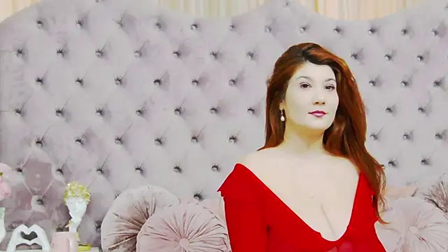 Snapshot of PenelopeLynnx chatting on October 16, 2025, 6:25 am PenelopeLynnx online show from October 16, 2025, 6:25 am