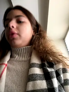 Snapshot of CharleneWoods chatting on October 2, 2025, 4:52 am CharleneWoods online show from October 2, 2025, 4:52 am