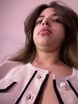 Snapshot of CharleneWoods chatting on October 28, 2025, 6:06 am CharleneWoods online show from October 28, 2025, 6:06 am