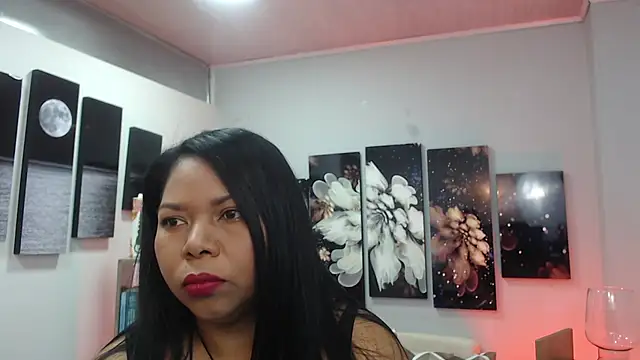 Keilathompson online show from January 13, 2025, 10:25 am