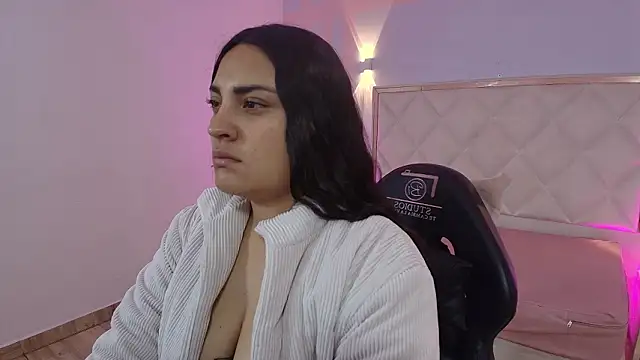 Snapshot of Brendda_tay chatting on March 1, 2026, 3:08 am Brendda tay online show from March 1, 2026, 3:08 am