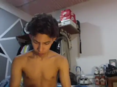 Snapshot of ferchitibellako chatting on December 4, 2024, 1:14 am ferchitibellako online show from December 4, 2024, 1:14 am