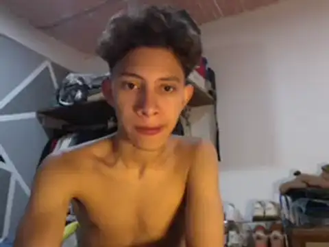 Snapshot of ferchitibellako chatting on December 28, 2024, 5:33 am ferchitibellako online show from December 28, 2024, 5:33 am