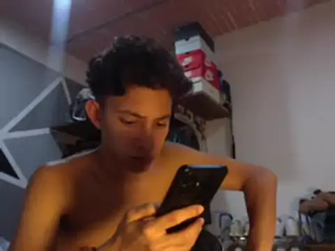 Snapshot of ferchitibellako chatting on January 3, 2025, 4:44 am ferchitibellako online show from January 3, 2025, 4:44 am