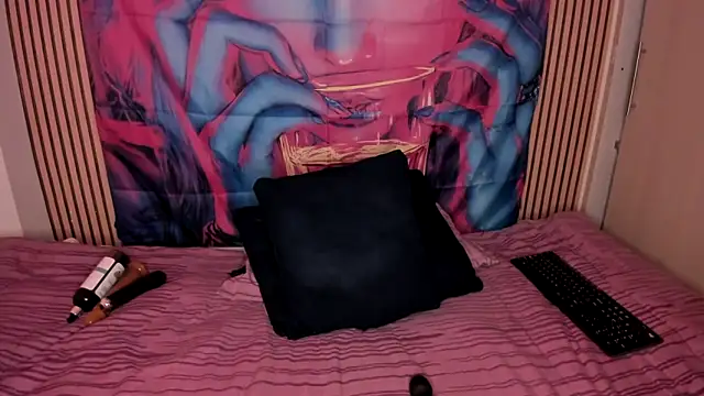 Snapshot of AnneteLynch chatting on October 4, 2025, 8:51 pm AnneteLynch online show from October 4, 2025, 8:51 pm