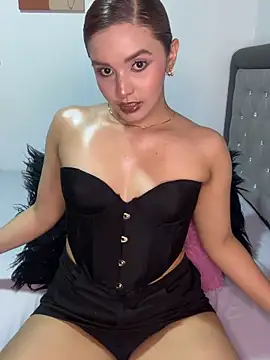 Snapshot of Melanyprada chatting on June 5, 2026, 4:30 am Melanyprada online show from June 5, 2026, 4:30 am