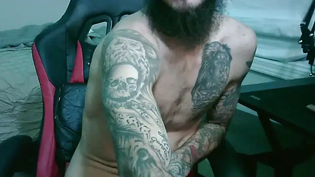 Snapshot of XMeF10 chatting on January 2, 2025, 8:49 am XMeF10 online show from January 2, 2025, 8:49 am