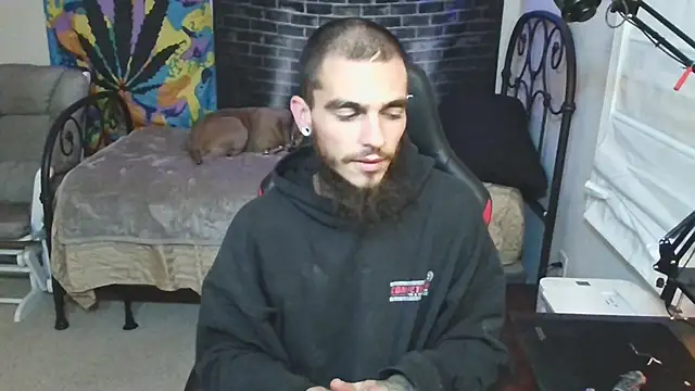 Snapshot of XMeF10 chatting on January 3, 2025, 4:33 am XMeF10 online show from January 3, 2025, 4:33 am