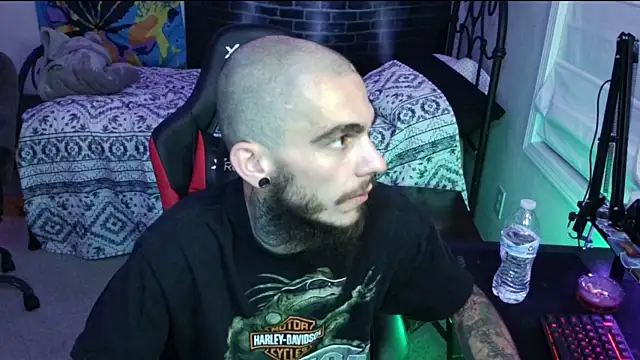 Snapshot of XMeF10 chatting on January 12, 2025, 4:00 am XMeF10 online show from January 12, 2025, 4:00 am