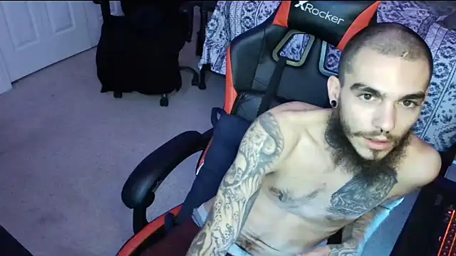 Snapshot of XMeF10 chatting on January 19, 2025, 3:29 am XMeF10 online show from January 19, 2025, 3:29 am