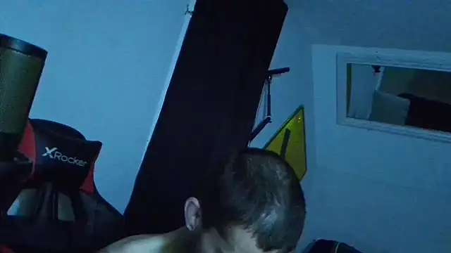 Snapshot of XMeF10 chatting on February 22, 2025, 11:57 pm XMeF10 online show from February 22, 2025, 11:57 pm