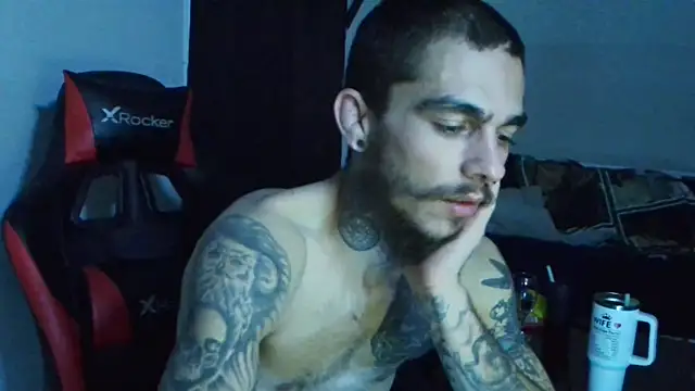 Snapshot of XMeF10 chatting on February 23, 2025, 4:28 am XMeF10 online show from February 23, 2025, 4:28 am