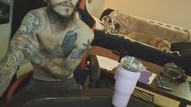 Snapshot of XMeF10 chatting on February 26, 2025, 1:53 am XMeF10 online show from February 26, 2025, 1:53 am