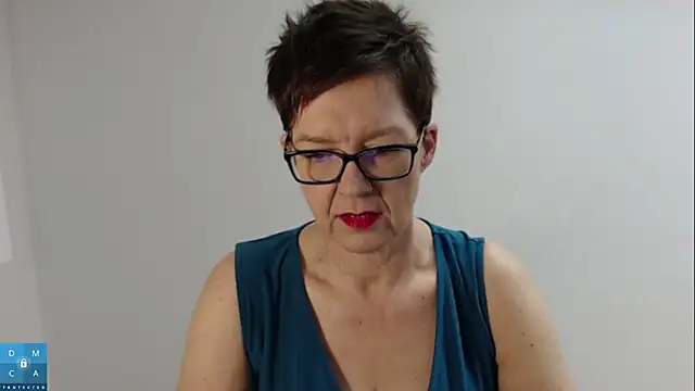 Sofie69Velvet online show from November 30, 2025, 7:34 am