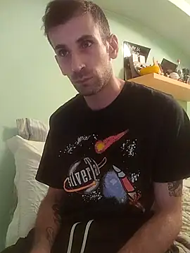 Snapshot of Davlupweed93 chatting on October 20, 2025, 10:27 am Davlupweed93 online show from October 20, 2025, 10:27 am