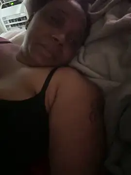 DestinyThickems89 online show from June 18, 2026, 11:58 am