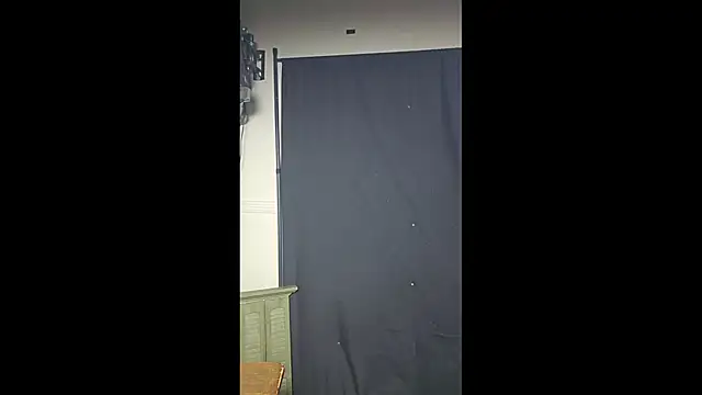 Layla-Lana online show from January 5, 2025, 11:59 am