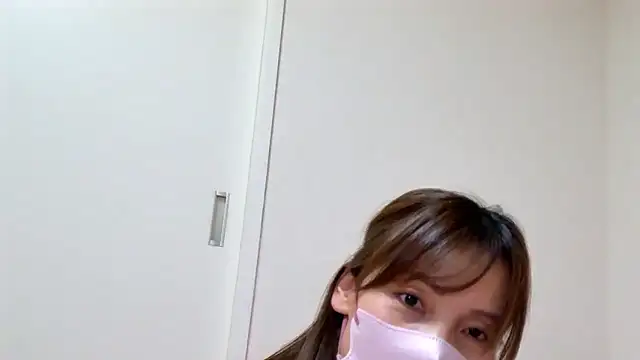 Snapshot of caro-caro chatting on November 9, 2025, 4:38 pm caro-caro online show from November 9, 2025, 4:38 pm