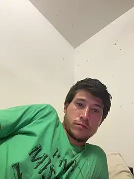 bigdckstud online show from June 8, 2026, 2:23 am