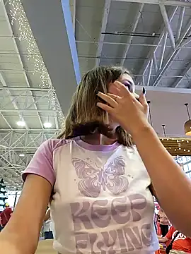 Alicia barbie online show from December 28, 2024, 9:40 pm