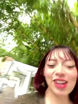 Alicia barbie online show from February 1, 2026, 4:27 pm