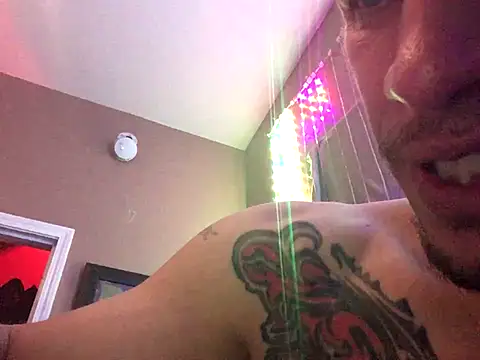 Highfrog1 online show from September 14, 2025, 2:27 pm