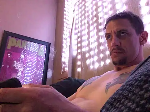 Highfrog1 online show from September 15, 2025, 4:34 am