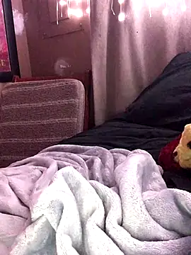 Highfrog1 online show from October 1, 2025, 10:10 am