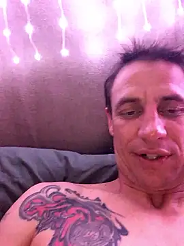 Highfrog1 online show from October 9, 2025, 5:27 am