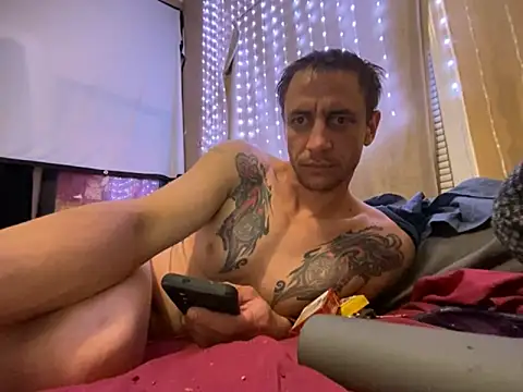 Highfrog1 online show from October 16, 2025, 4:46 am