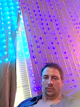 Highfrog1 online show from October 27, 2025, 5:28 pm