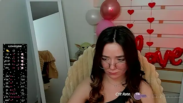 Snapshot of Bella_XO chatting on February 26, 2025, 4:14 pm Bella XO online show from February 26, 2025, 4:14 pm