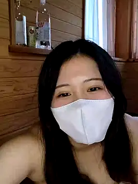 Snapshot of Kurage_chan chatting on December 10, 2024, 6:11 am Kurage chan online show from December 10, 2024, 6:11 am