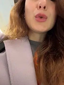 Dina Tease online show from October 29, 2025, 12:51 pm