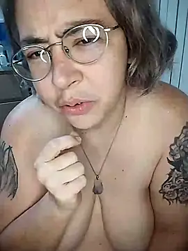 Snapshot of GraceHenderson chatting on February 28, 2025, 6:21 am GraceHenderson online show from February 28, 2025, 6:21 am