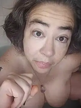 Snapshot of GraceHenderson chatting on March 2, 2025, 3:59 pm GraceHenderson online show from March 2, 2025, 3:59 pm