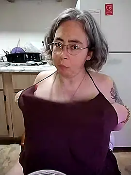 Snapshot of GraceHenderson chatting on March 7, 2025, 12:04 am GraceHenderson online show from March 7, 2025, 12:04 am