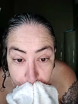 GraceHenderson online show from November 19, 2025, 7:36 pm