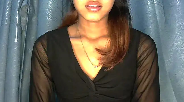 Snapshot of jassi-just18 chatting on December 24, 2024, 3:47 pm jassi-just18 online show from December 24, 2024, 3:47 pm